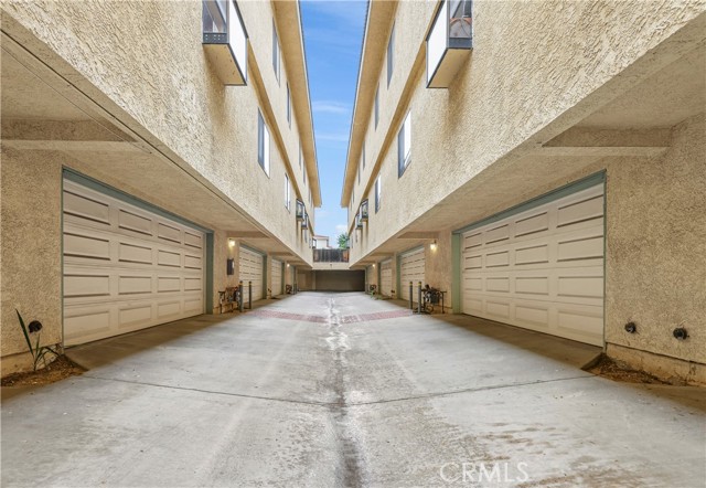Detail Gallery Image 16 of 16 For 25 Palmetto Dr #B,  Alhambra,  CA 91801 - 3 Beds | 2/1 Baths