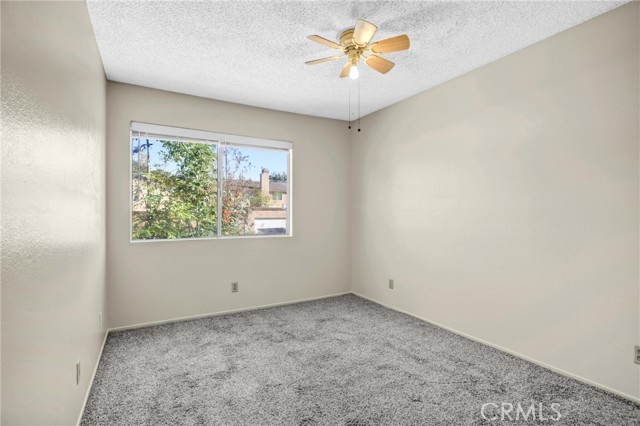 Detail Gallery Image 13 of 20 For 122 Tamarisk, Redlands,  CA 92373 - 3 Beds | 2/1 Baths