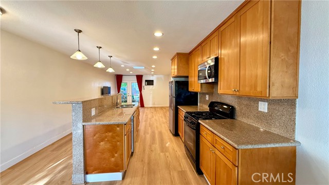Detail Gallery Image 1 of 13 For 7672 Amazon Dr #2,  Huntington Beach,  CA 92647 - 2 Beds | 2 Baths