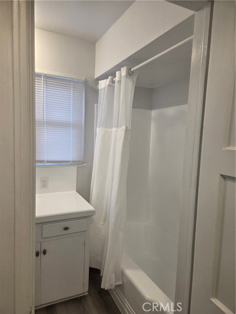 Detail Gallery Image 13 of 14 For 356 S Sierra Madre #360 1/2,  Pasadena,  CA 91107 - 1 Beds | 1 Baths