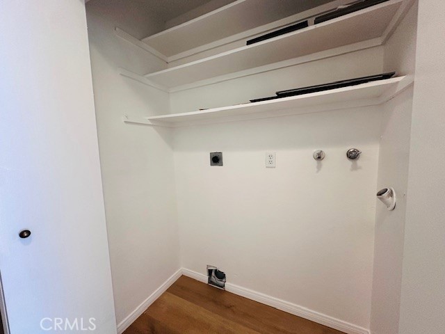 Detail Gallery Image 23 of 31 For 6229 Nw Marina Pacifica Dr, Long Beach,  CA 90803 - 2 Beds | 2/1 Baths