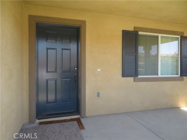 Detail Gallery Image 4 of 25 For 17208 Woodentree Ln, Riverside,  CA 92503 - 4 Beds | 2/1 Baths