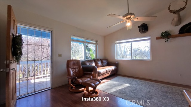 Detail Gallery Image 12 of 38 For 16463 33rd Ave, Clearlake,  CA 95422 - 3 Beds | 2 Baths