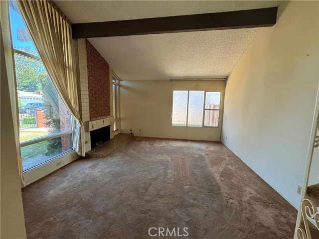 19412 Sierra Chula Road, Irvine CA: https://media.crmls.org/medias/86a78a55-abf3-479d-b3dd-d9fb9df88250.jpg