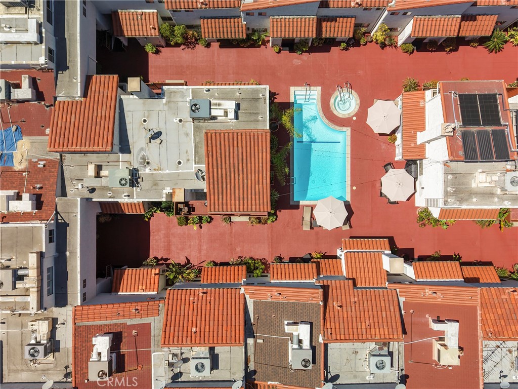 https://media.crmls.org/medias/86a7a818-69c3-4a60-a6ae-0b30f4d1cbb9.jpg?preset=X-Large