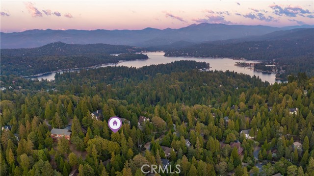 Detail Gallery Image 5 of 48 For 399 Rainier Rd, Lake Arrowhead,  CA 92352 - 3 Beds | 3 Baths