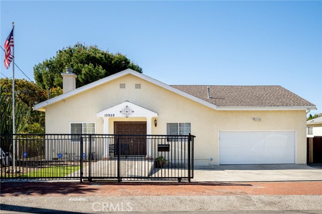10959 Scoville Avenue, Sunland, CA, 91040 10959 Scoville Avenue, Sunland, CA, 91040