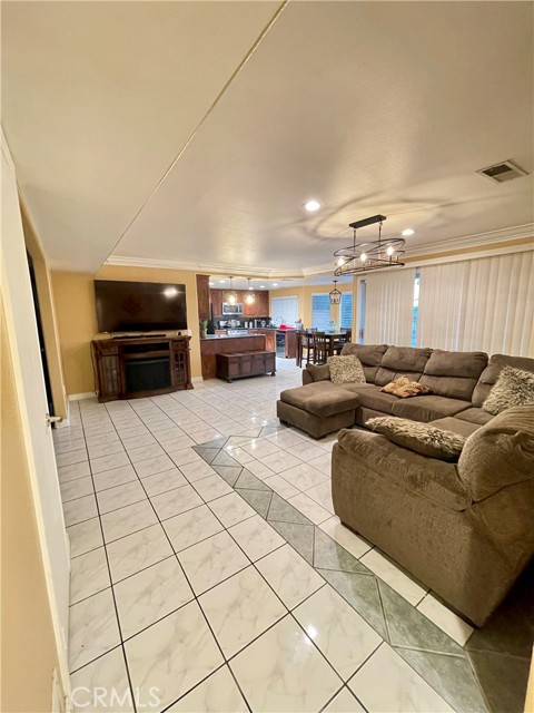 Detail Gallery Image 6 of 19 For 24099 Pleasant Run, Moreno Valley,  CA 92557 - 4 Beds | 3 Baths