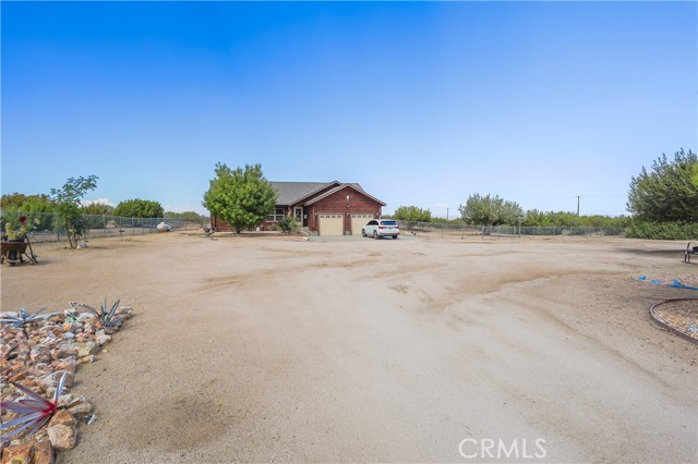 9569 E Avenue Y8, Los Angeles County, CA 93543 photo 7