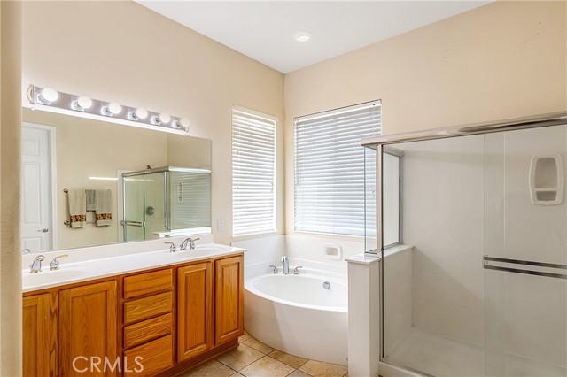 Detail Gallery Image 17 of 27 For 11002 Dandelion Ln, Apple Valley,  CA 92308 - 3 Beds | 2 Baths