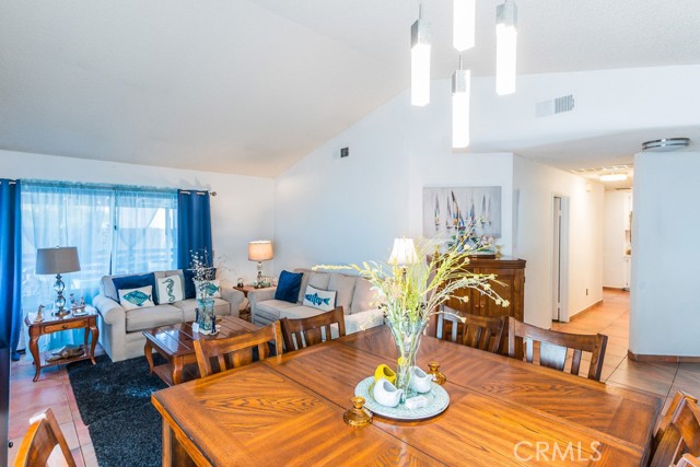 Detail Gallery Image 12 of 54 For 734 W Avenue H2, Lancaster,  CA 93534 - 4 Beds | 2 Baths