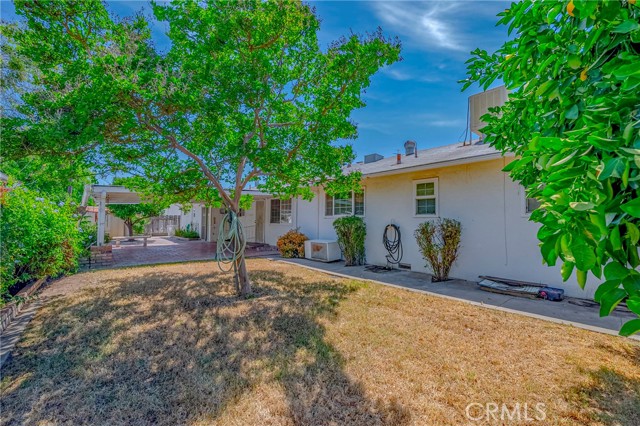 1640 Shirley Street, Merced CA: https://media.crmls.org/medias/86aaaaf7-e8cc-48c7-b8c5-c01bc38507f3.jpg
