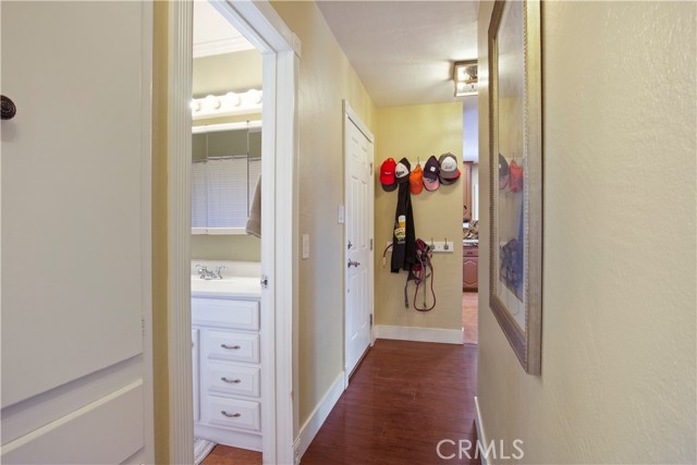 Image 28 of 46 For 2425 Heather Avenue