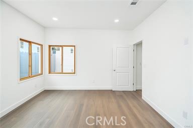 https://media.crmls.org/medias/86ab38ef-a458-4f5f-af4f-cbf3e16a07fd.jpg?preset=X-Large