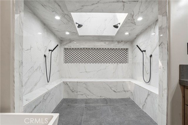 Detail Gallery Image 33 of 69 For 30861 Blackhorse Dr, Canyon Lake,  CA 92587 - 4 Beds | 2/1 Baths