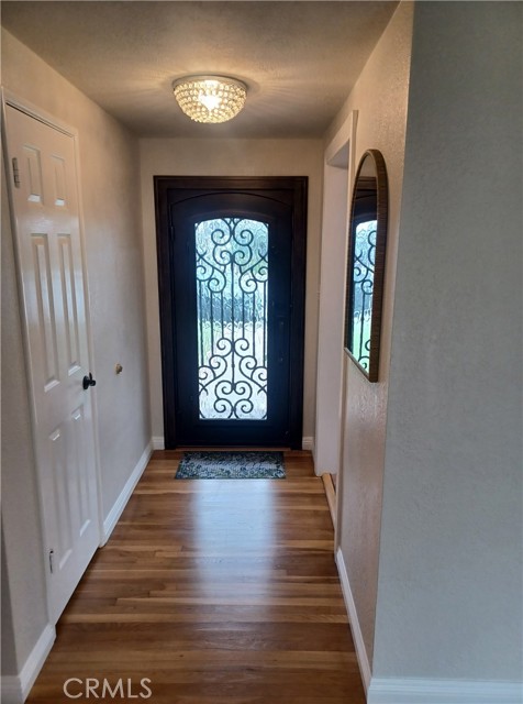 1105 E Swanee Lane, West Covina CA: https://media.crmls.org/medias/86ab9190-4469-4e11-8d1e-074c86994c09.jpg