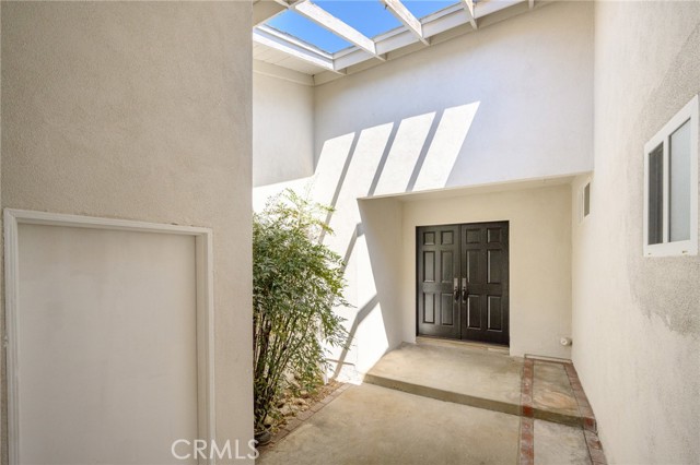 Detail Gallery Image 5 of 45 For 1323 Branta Dr, Glendale,  CA 91208 - 3 Beds | 3/1 Baths