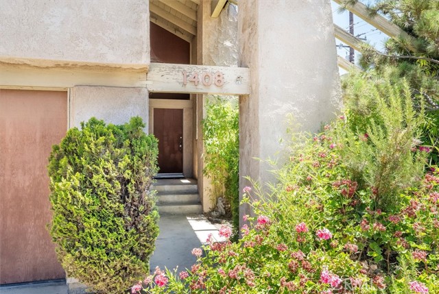 1408 Crocker Street photo 3