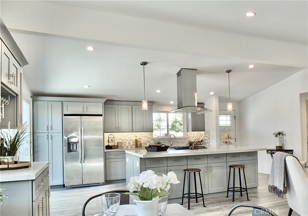 335 Wake Forest Road, Costa Mesa, CA 92626