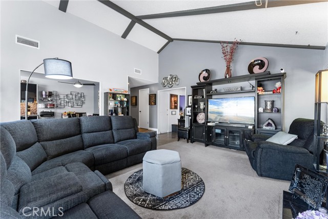 24102 Castilla Lane, Mission Viejo CA: https://media.crmls.org/medias/86adb647-d074-4bed-8ef9-da993cb01f31.jpg