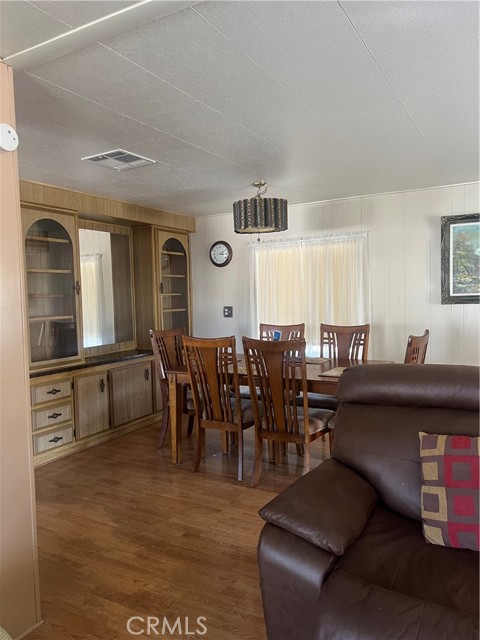 Detail Gallery Image 7 of 12 For 575 S. Lyon Ave #92,  Hemet,  CA 92543 - 2 Beds | 2 Baths