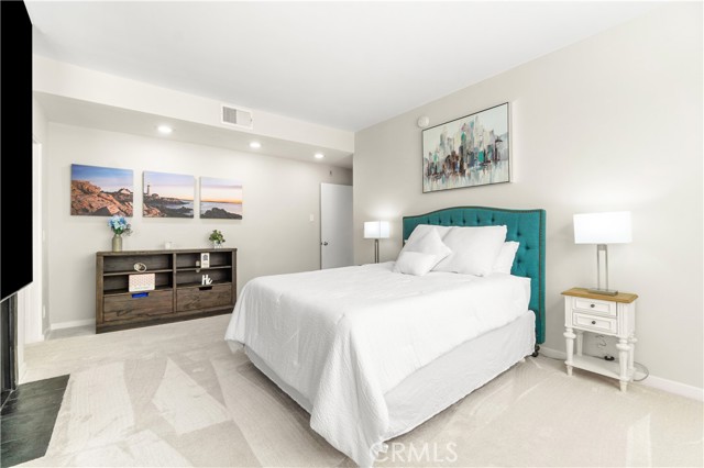 Detail Gallery Image 29 of 47 For 1927 Glendon #301,  Los Angeles,  CA 90025 - 2 Beds | 2 Baths