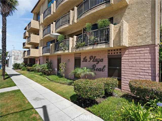 Image 3 for 2015 E Broadway #405, Long Beach, CA 90803