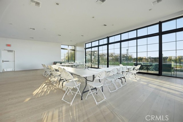 Detail Gallery Image 41 of 47 For 27323 Seven Oaks Ln, Valencia,  CA 91381 - 3 Beds | 3/1 Baths