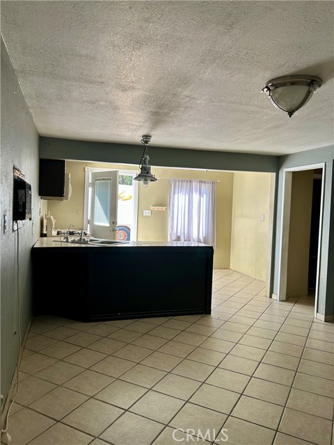 Detail Gallery Image 3 of 8 For 308 N Wateka St, San Jacinto,  CA 92583 - 2 Beds | 1 Baths