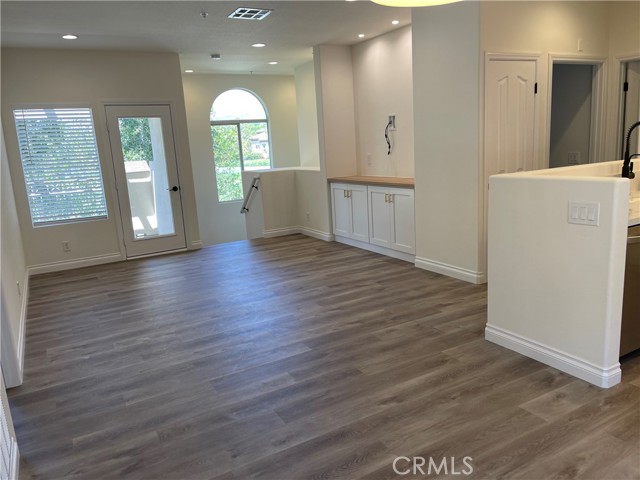 MLS# OC23108257