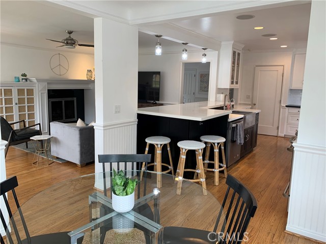 Detail Gallery Image 8 of 50 For 529 21st St, Manhattan Beach,  CA 90266 - 4 Beds | 3 Baths
