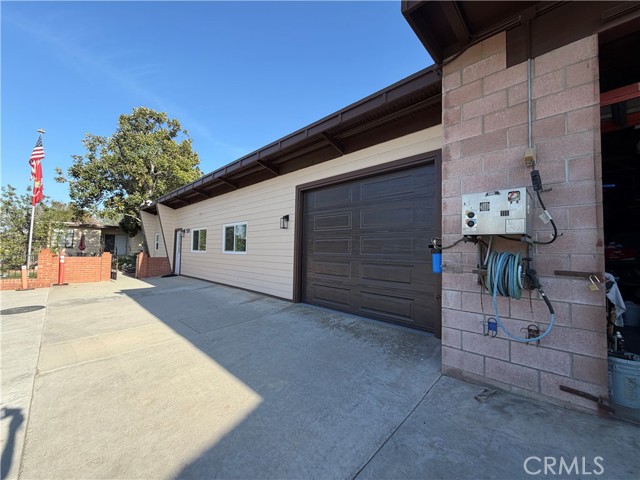 Detail Gallery Image 2 of 40 For 3590 Buchanan St a,  Riverside,  CA 92503 - 2 Beds | 2 Baths