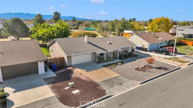 Detail Gallery Image 45 of 54 For 12718 Triple Tree Ter, Victorville,  CA 92392 - 3 Beds | 2 Baths