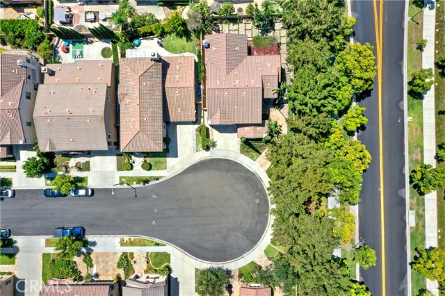 2 Grapevine, Irvine CA: https://media.crmls.org/medias/86b579c3-1c7d-42d2-bae1-f2008c390bf0.jpg
