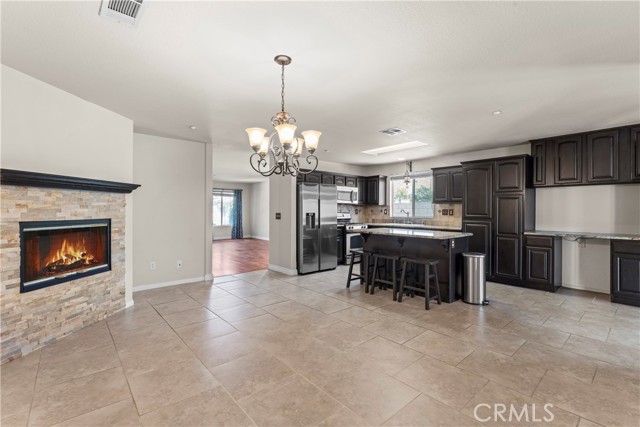 7803 Calle Carrisa Street, Highland CA: https://media.crmls.org/medias/86b5841a-2130-434e-91da-1f2d118b82b4.jpg