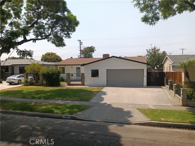 1518 west oak ave, Fullerton, CA 92833