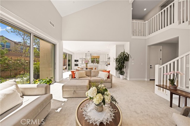 Detail Gallery Image 14 of 73 For 60 Rotunda, Irvine,  CA 92620 - 4 Beds | 3/1 Baths