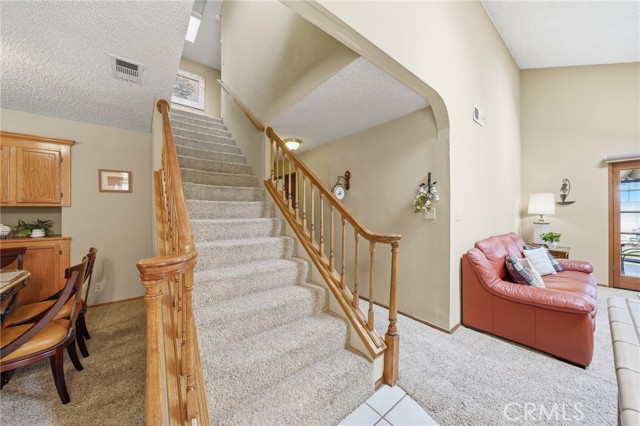 Detail Gallery Image 18 of 35 For 13507 Elgers, Cerritos,  CA 90703 - 5 Beds | 4 Baths