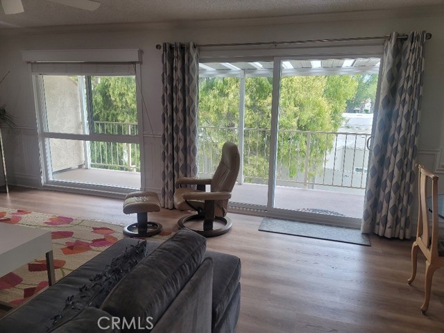2185 VIA MARIPOSA, Laguna Woods CA: https://media.crmls.org/medias/86b7d961-e3f0-41ab-8d0d-1f8cb6d8f80a.jpg