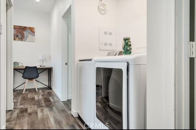 219 S Greenwood Avenue, Montebello CA: https://media.crmls.org/medias/86b86c8b-107d-4113-ab36-f55ed05ec5f4.jpg