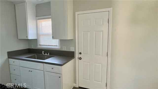 Detail Gallery Image 14 of 35 For 494 E Sunset St, Long Beach,  CA 90805 - – Beds | – Baths