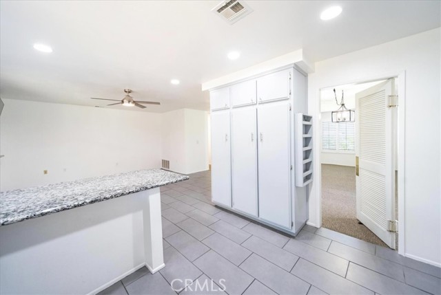 Detail Gallery Image 18 of 40 For 3576 Congress Dr, Riverside,  CA 92503 - 3 Beds | 2 Baths