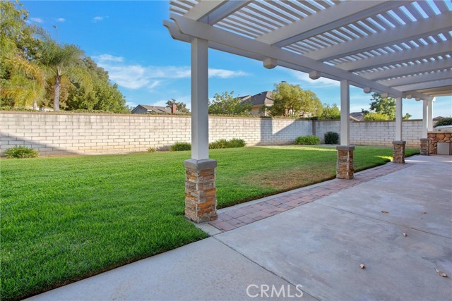 2963 Falconberg Drive, La Verne CA: https://media.crmls.org/medias/86bc0608-78f2-4e5f-9835-4448adc20a54.jpg