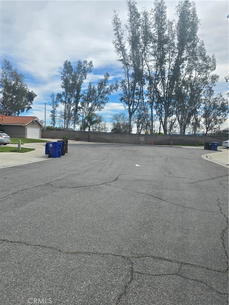 https://media.crmls.org/medias/86bc4c9c-5221-4f8c-9497-1a3226d33906.jpg?preset=X-Large