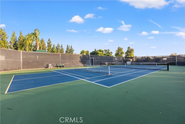 5200 Irvine Blvd., Irvine CA: https://media.crmls.org/medias/86bcf8bc-88d9-48d1-a2ee-7233b4cfb1a8.jpg