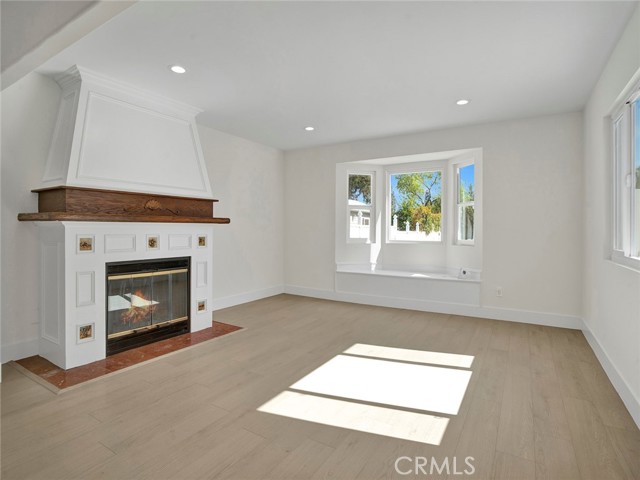 17425 Los Alimos Street, Granada Hills CA: https://media.crmls.org/medias/86bd20d9-7c91-4c14-85ce-d4a5937668fe.jpg