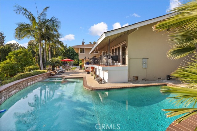 1481 Kensington Drive, Fullerton CA: https://media.crmls.org/medias/86bd5460-b1c6-43ac-b113-905eedc88802.jpg