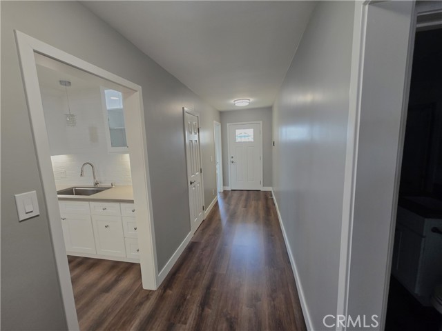 Detail Gallery Image 10 of 25 For 17227 Wilton Pl, Torrance,  CA 90504 - 4 Beds | 3 Baths