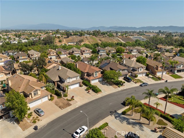 40132 White Leaf Lane, Murrieta CA: https://media.crmls.org/medias/86be44e4-58ca-4180-913c-d9e96f36c860.jpg