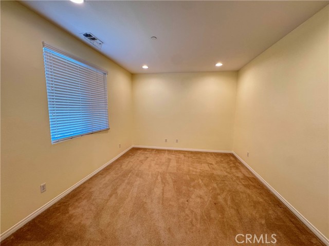 Detail Gallery Image 20 of 24 For 9579 Estrella Hills St, Riverside,  CA 92508 - 5 Beds | 4/1 Baths